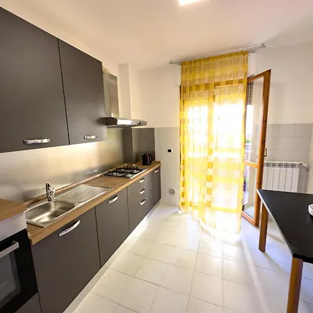 아파트 A Casa Di Roberta *